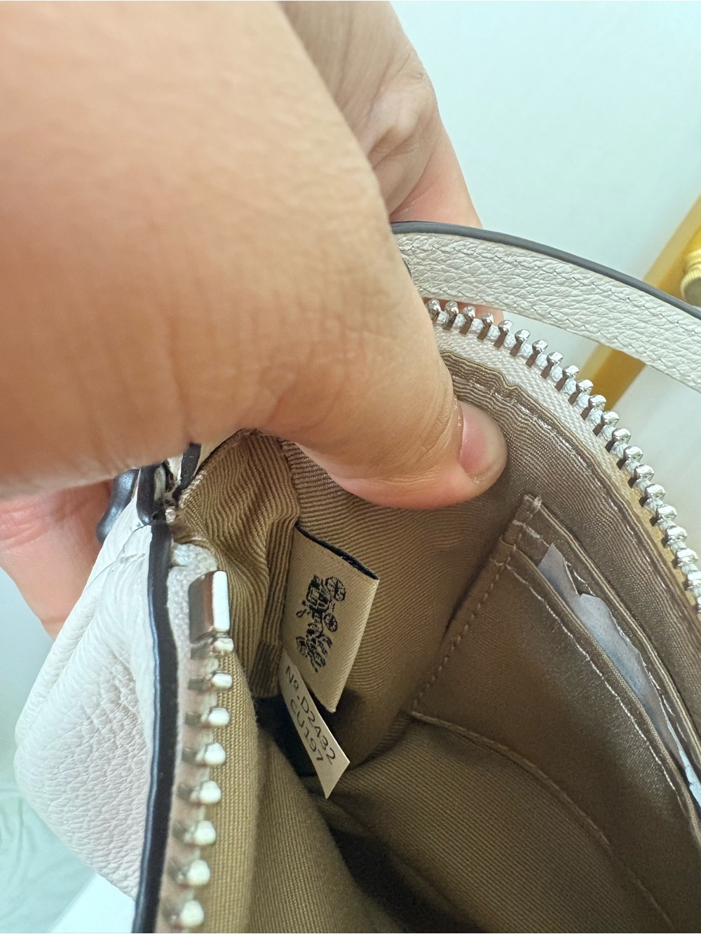 Coach Nolita 19 'Boardwalk Specials' 🤍 - Picture 6 of 6